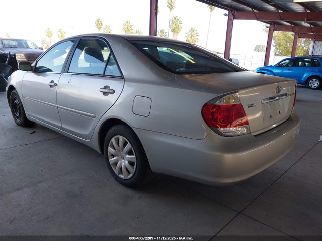 Aukcja sprzedaży 2005 Toyota Camry Le, vin: 4T1BE32K45U943272, numer aukcji: 43372289