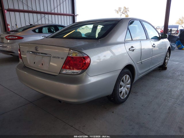 Aukcja sprzedaży 2005 Toyota Camry Le, vin: 4T1BE32K45U943272, numer aukcji: 43372289