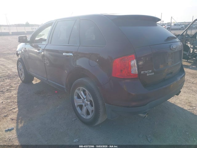 2011 FORD EDGE 2FMDK4JC2BBA54070 Photo 2