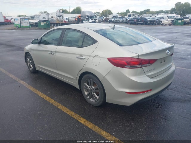 5NPD84LFXHH011345 Hyundai Elantra
