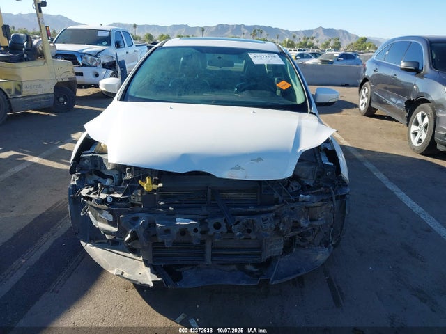Ford Focus Titanium 2014 1FADP3J20EL374876 Image 6