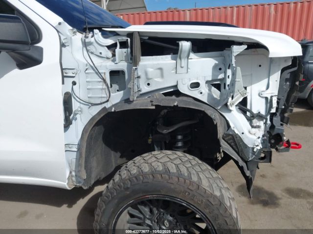 2024 CHEVROLET SILVERADO 1500 3GCUDFED0RG451183 Photo 5