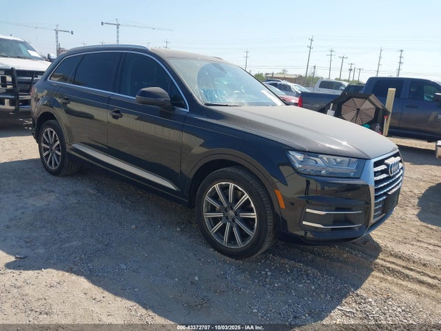 2019 AUDI Q7 WA1LHAF7XKD034291 Photo 0