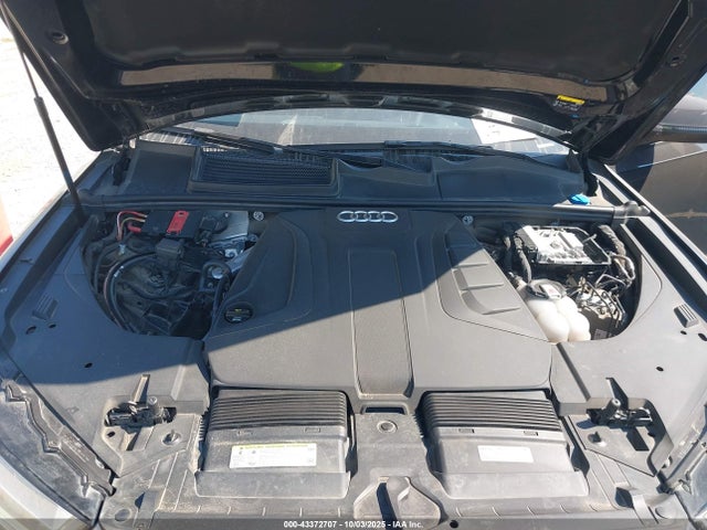 2019 AUDI Q7 WA1LHAF7XKD034291 Photo 9