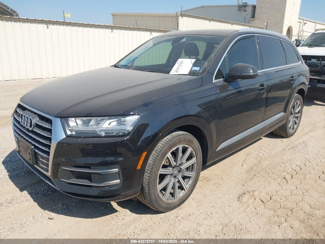 2019 AUDI Q7 WA1LHAF7XKD034291 Photo 1