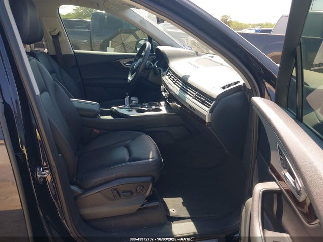 2019 AUDI Q7 WA1LHAF7XKD034291 Photo 4