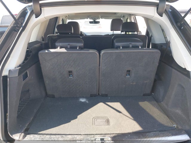 2019 AUDI Q7 WA1LHAF7XKD034291 Photo 7