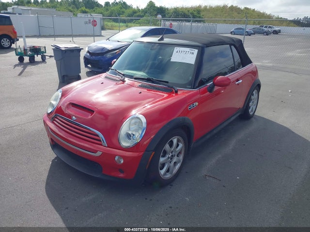 2008 MINI COOPER S WMWRH33508TL96592 Photo 1