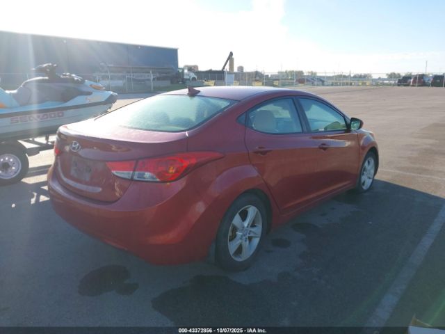 2013 HYUNDAI ELANTRA KMHDH4AE4DU631825 Photo 3
