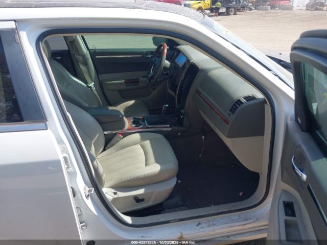 2010 CHRYSLER 300C 2C3CA6CT9AH258666 Photo 4