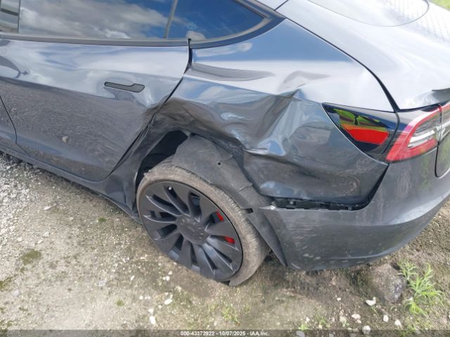 2023 TESLA MODEL 3 5YJ3E1ECXPF712261 Photo 5