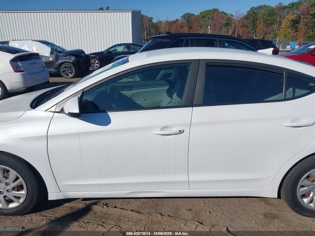 Hyundai 2017 2017 5NPD74LF3HH168749 Image 6