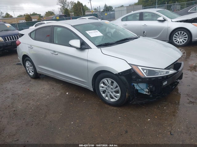 Продаж на аукціоні авто 2020 Hyundai Elantra Se, vin: 5NPD74LFXLH520606, номер лоту: 43373158