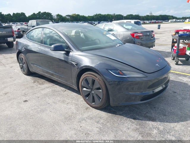 2025 TESLA MODEL 3 5YJ3E1EA3SF986585 Photo 0