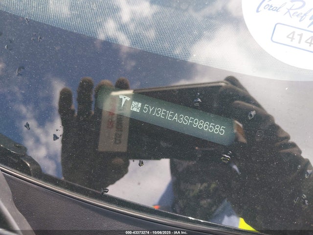 2025 TESLA MODEL 3 5YJ3E1EA3SF986585 Photo 8