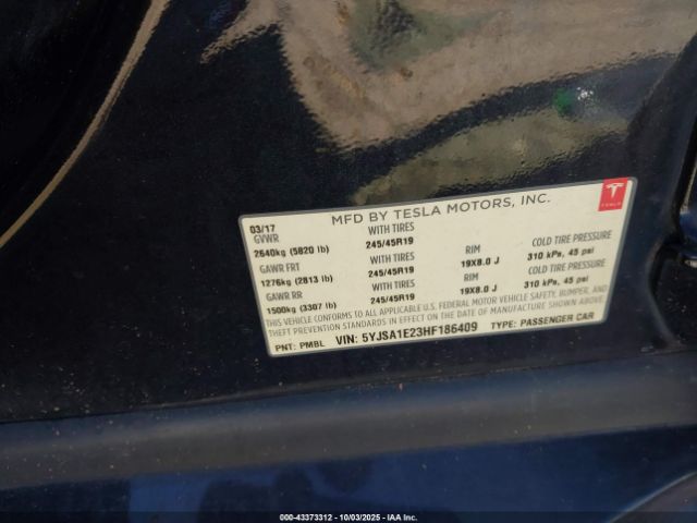 2017 TESLA MODEL S 5YJSA1E23HF186409 Photo 8