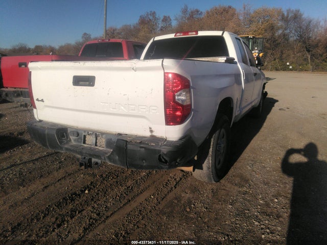 Aukcja sprzedaży 2017 Toyota Tundra Sr 5.7l V8, vin: 5TFUW5F13HX625184, numer aukcji: 43373431
