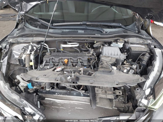 3CZRU5H13NM716136 Honda Hr-v 2wd Sport