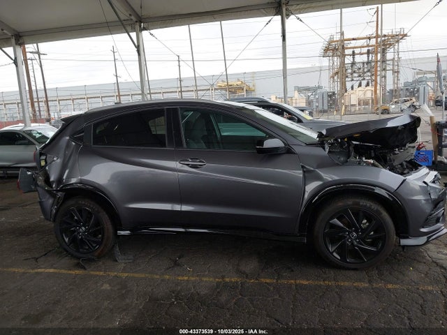 3CZRU5H13NM716136 Honda Hr-v 2wd Sport