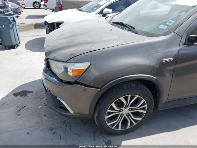 2018 MITSUBISHI OUTLANDER SPORT JA4AP3AU1JZ003645 Photo 5