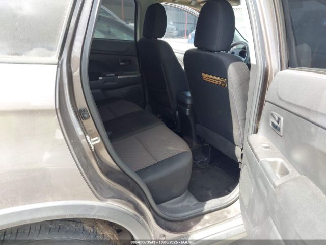 2018 MITSUBISHI OUTLANDER SPORT JA4AP3AU1JZ003645 Photo 7