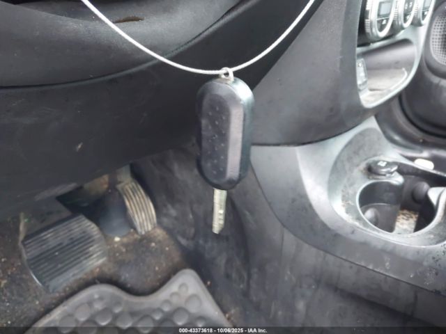 2014 FIAT 500L ZFBCFABH7EZ002449 Photo 10