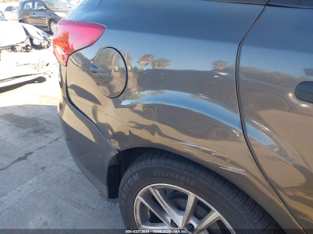 Ford 2.0l gdi 2017 1FADP3E25HL255297 Image 15