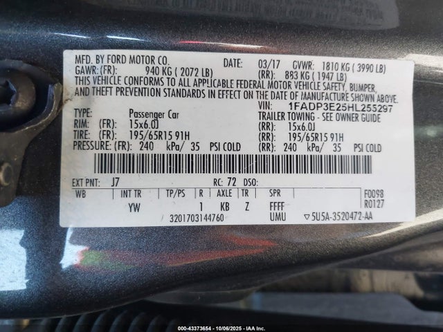 Ford 2.0l gdi 2017 1FADP3E25HL255297 Image 9