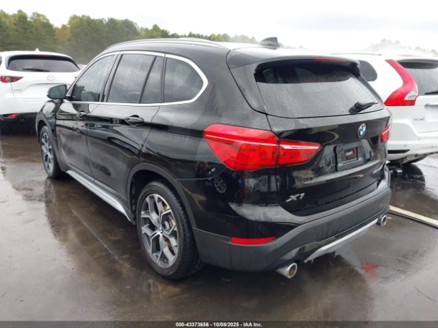 2020 BMW X1 WBXJG7C04L5P25163 Photo 2