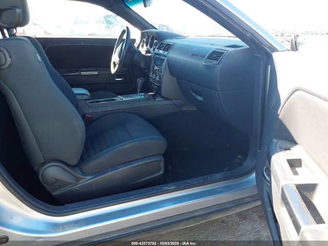 2014 DODGE CHALLENGER 2C3CDYAG8EH111656 Photo 4