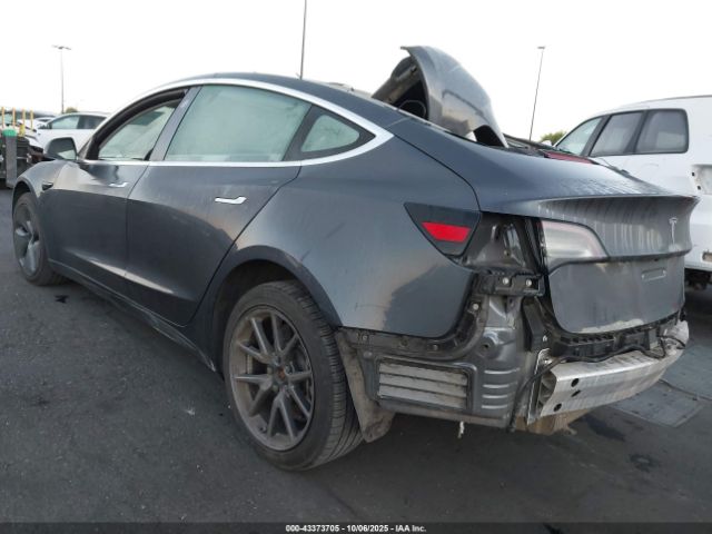 2019 TESLA MODEL 3 5YJ3E1EAXKF312546 Photo 2