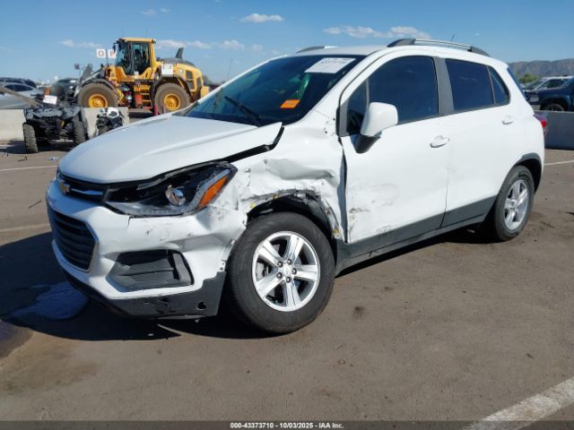 2022 CHEVROLET TRAX KL7CJPSM1NB512698 Photo 1