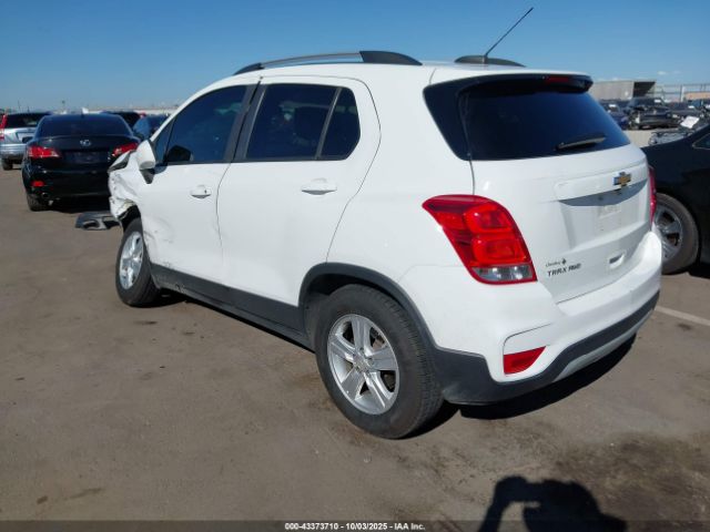2022 CHEVROLET TRAX KL7CJPSM1NB512698 Photo 2