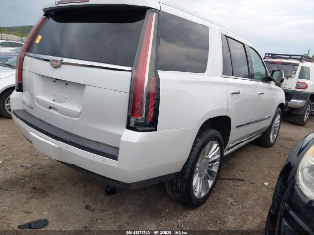 2016 CADILLAC ESCALADE 1GYS4DKJ4GR208649 Photo 3