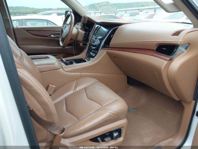2016 CADILLAC ESCALADE 1GYS4DKJ4GR208649 Photo 4