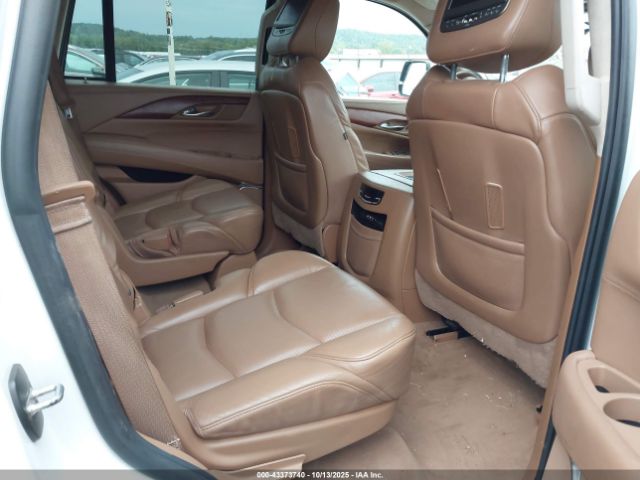 2016 CADILLAC ESCALADE 1GYS4DKJ4GR208649 Photo 7