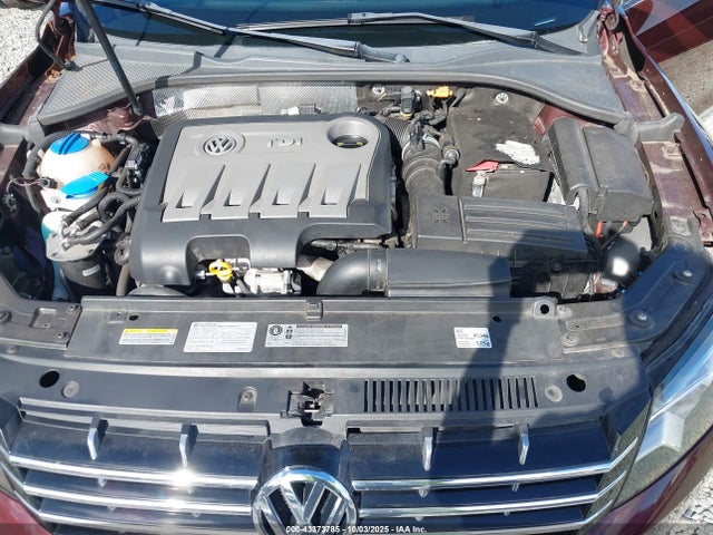 Volkswagen 2014 2014 1VWCN7A35EC077501 Image 10