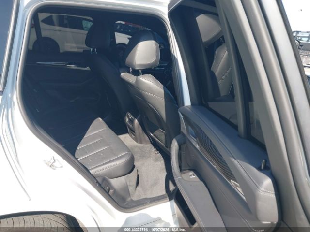 2021 BMW X3 5UXTY9C0XM9E48609 Photo 7