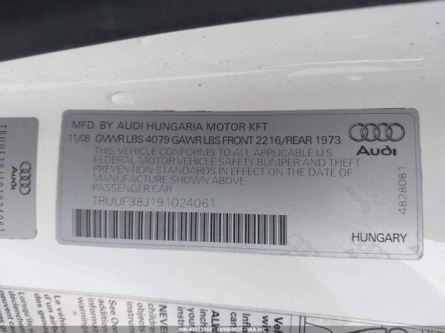 2009 AUDI TTS TRUUF38J191024061 Photo 8