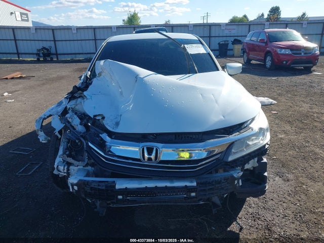 1HGCR2F55HA288879 Honda k24w1
