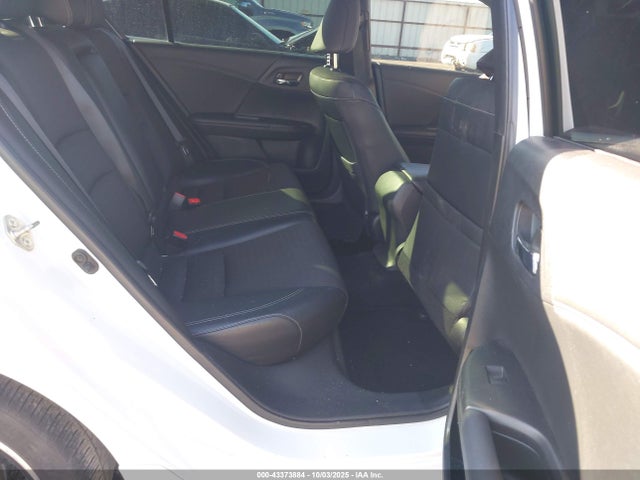 1HGCR2F55HA288879 Honda k24w1