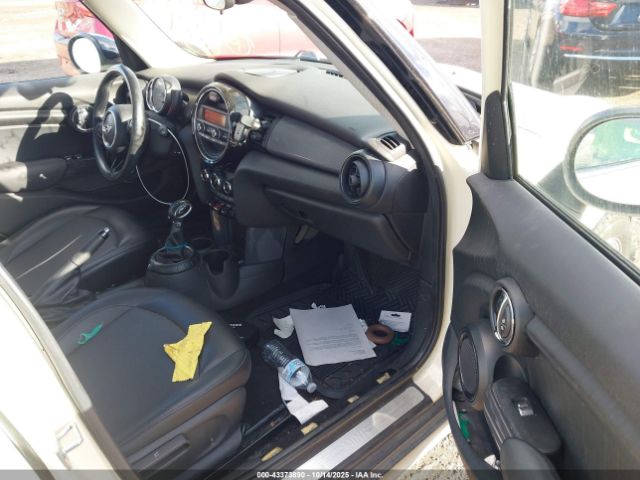 2016 MINI HARDTOP WMWXU1C51G2D09801 Photo 4