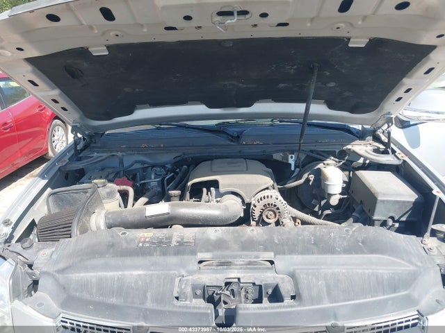 Продаж на аукціоні авто 2013 Cadillac Escalade Esv Luxury, vin: 1GYS4HEF5DR316286, номер лоту: 43373987
