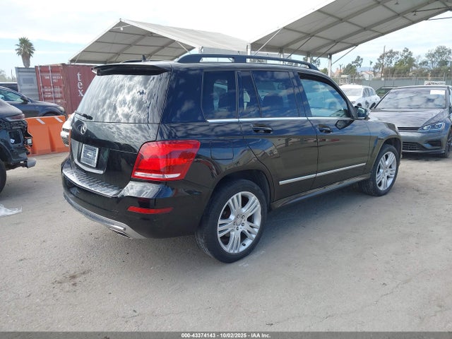 WDCGG5HB2FG430104 Mercedes-Benz GLK 350