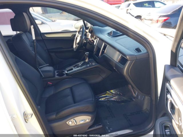 2015 PORSCHE MACAN WP1AB2A54FLB55368 Photo 4