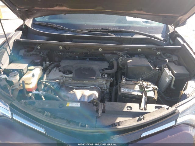 Toyota 2ar-fe 2017 2T3BFREV4HW663918 Image 10