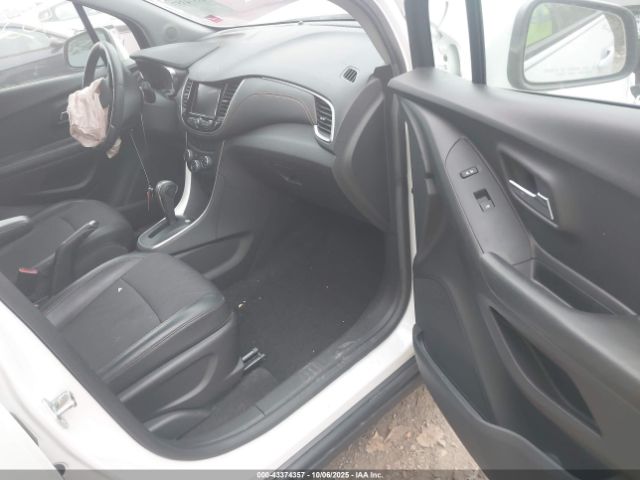 2021 CHEVROLET TRAX KL7CJLSB9MB309645 Photo 4