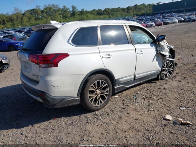 2017 MITSUBISHI OUTLANDER JA4JZ4AX8HZ056024 Photo 3
