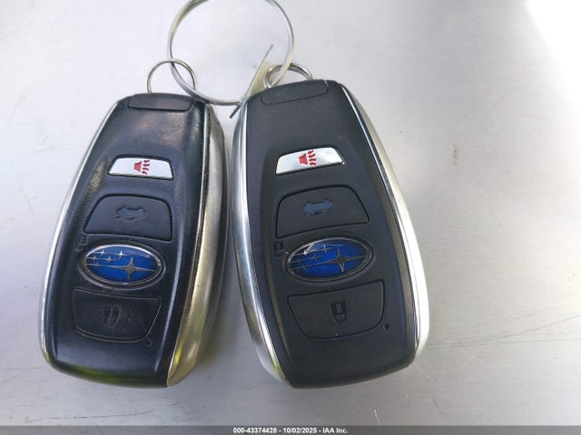 4S3GTAM65H3730216 Subaru na