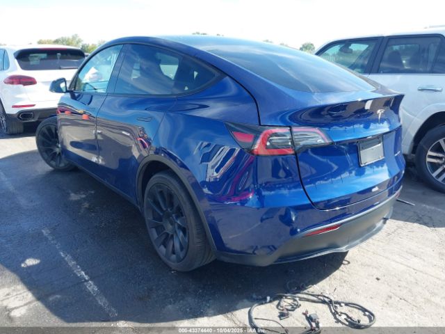 2022 TESLA MODEL Y 7SAYGDEE6NF387059 Photo 2